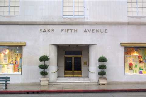 Reminder: Last chance to use your biannual Saks Fifth Avenue and Dell credits with Amex