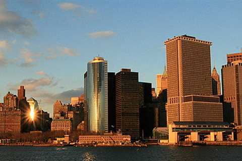 10 Best Neighborhoods in Manhattan You Need to Visti