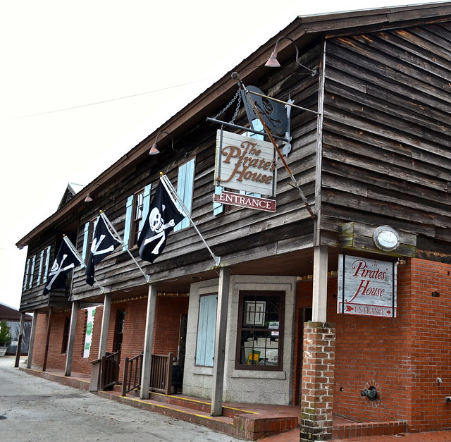 The Pirates House Savannah: History, Facts and More – World Famous Restaurant and So Much More