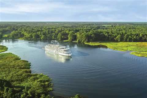 New Mississippi River Boat Delivered Ahead of Late August Debut