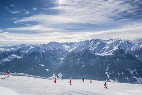 Tips for Planning Your First Family Ski Trip