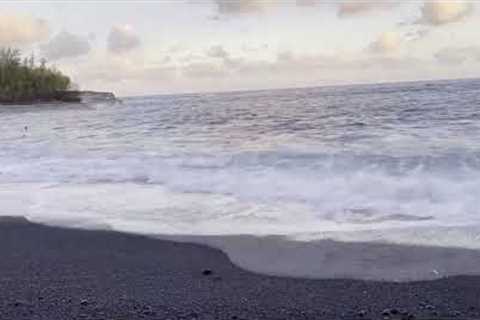 Sound of Black Sand Beach- Panalu''u, Hawaii