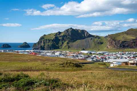 1 Day in the Westman Islands: Things to Do on Heimaey Island in Iceland