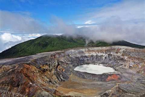 Ultimate Guide to Poas Volcano National Park, Costa Rica
