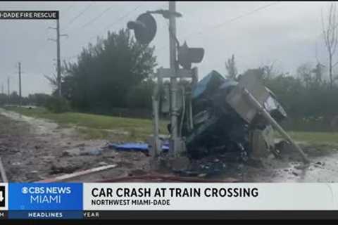 1 person hurt following vehicle crash in NW Miami-Dade that knocked car into train signal post