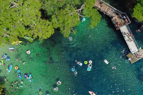 A Dozen Stunningly Beautiful Florida Springs You Must Visit