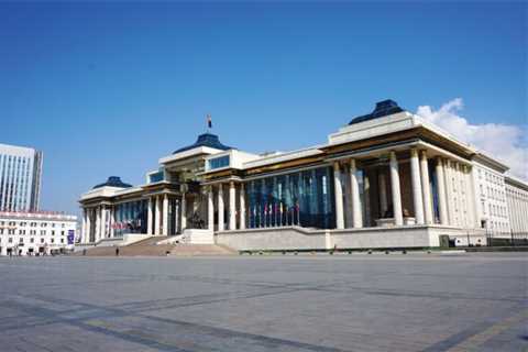 Sukhbaatar Square (Genghis Khan Square) | CorrectMongolia