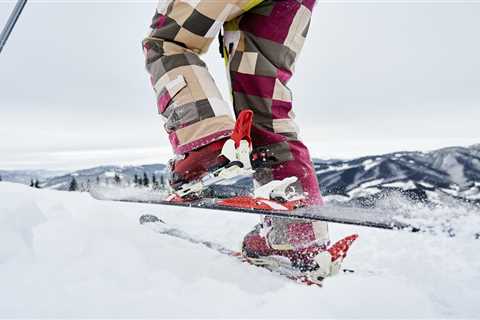 Unleash Your Inner Adventurer: Heli Skiing in Canada’s Winter Wonderland!