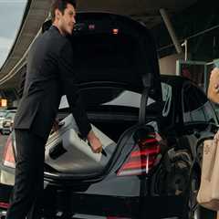 Executive Moves: Luxury Car Service Options for Airplane Relocation