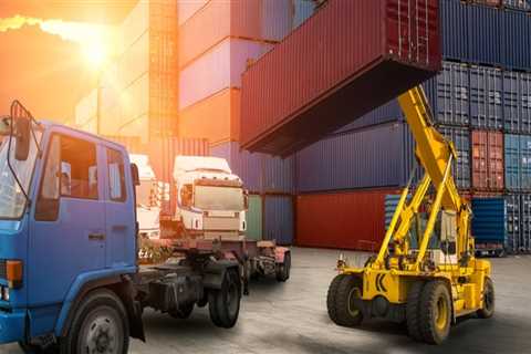 Moving Bulk Materials: When Train Shipping and Dumpster Rentals are the Smart Choice